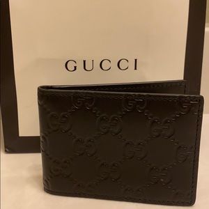 Official Gucci wallet